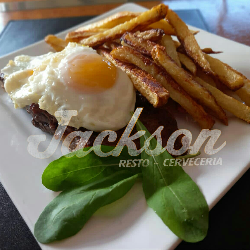 bife de chorizo a caballo
