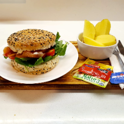 bagel de salmon ahumado
